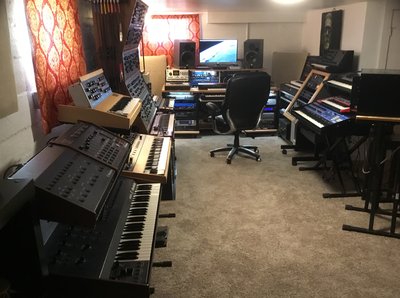 Studio_5.JPG