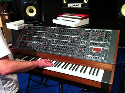 Schmidt_Analog_Synthesizer.jpg