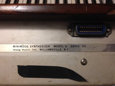 minimoog connector.jpg
