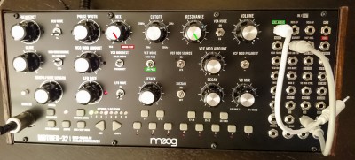 Mother-32_Sine_02.jpg