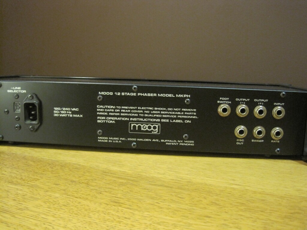 MOOG RACK PHASER back.jpg